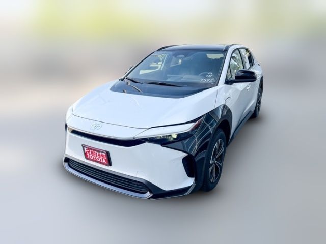2025 Toyota bZ4X XLE
