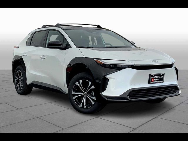2025 Toyota bZ4X XLE