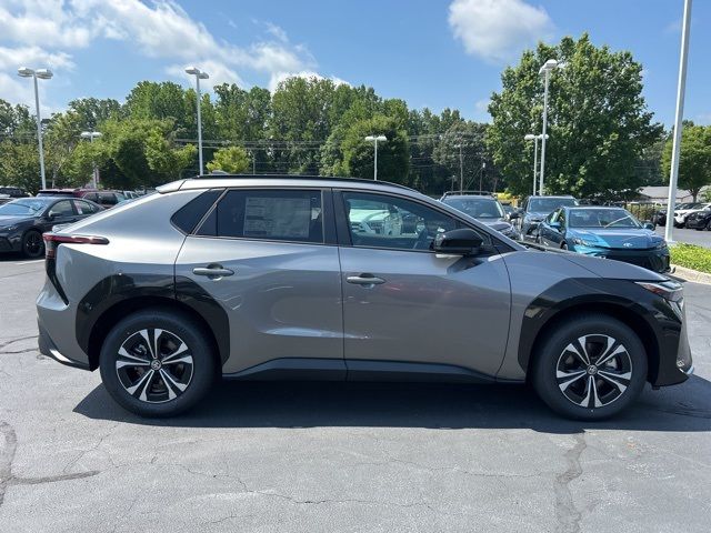 2025 Toyota bZ4X XLE