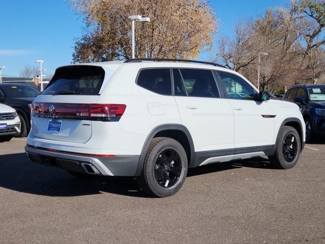 2025 Volkswagen Atlas 2.0T Peak Edition SE w/Technology