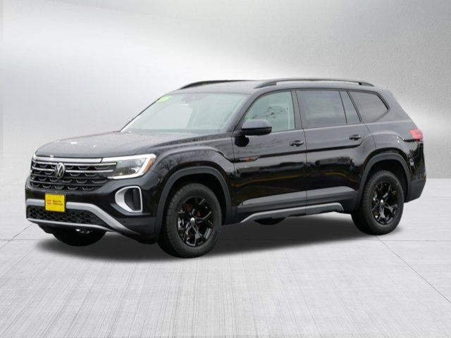 2025 Volkswagen Atlas 2.0T Peak Edition SE w/Technology