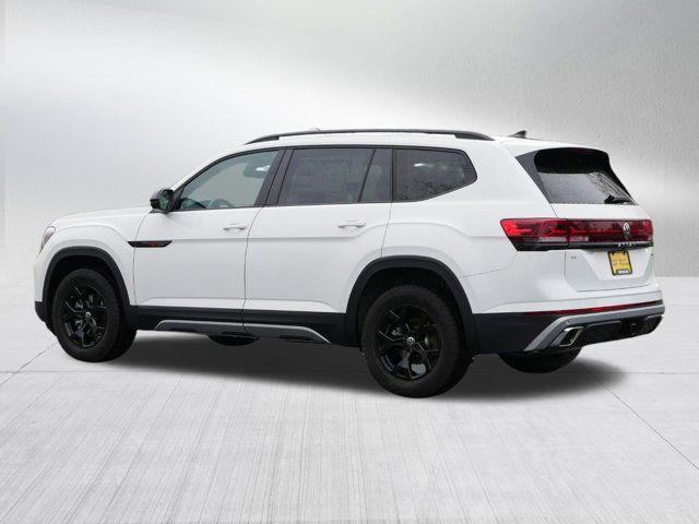 2025 Volkswagen Atlas 2.0T Peak Edition SE w/Technology