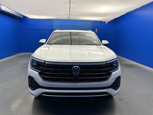 2025 Volkswagen Atlas Cross Sport 2.0T SEL Premium R-Line