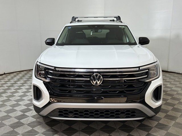 2025 Volkswagen Atlas 2.0T Peak Edition SE w/Technology