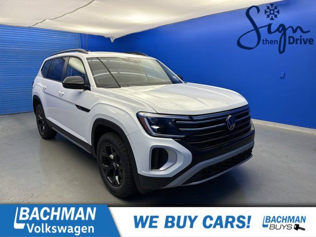 2025 Volkswagen Atlas 2.0T Peak Edition SE w/Technology