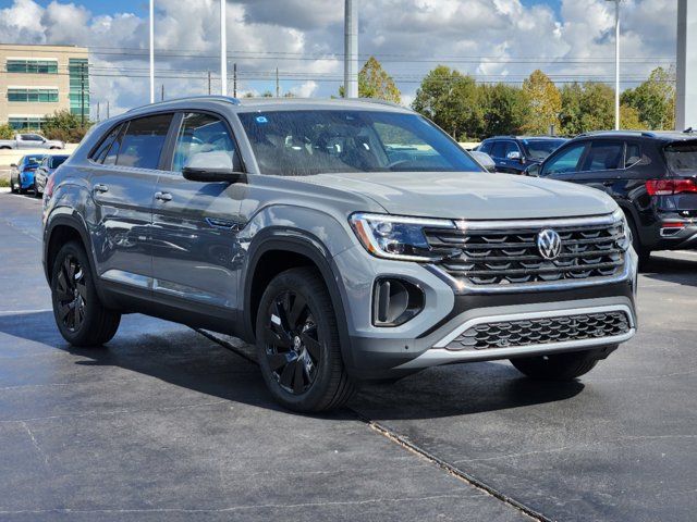 2025 Volkswagen Atlas Cross Sport 2.0T SE Technology