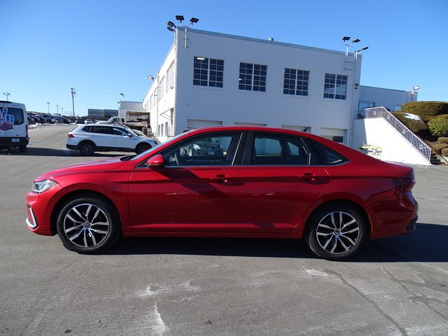 2025 Volkswagen Jetta SE