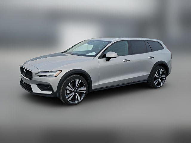 2025 Volvo V60 Cross Country Plus