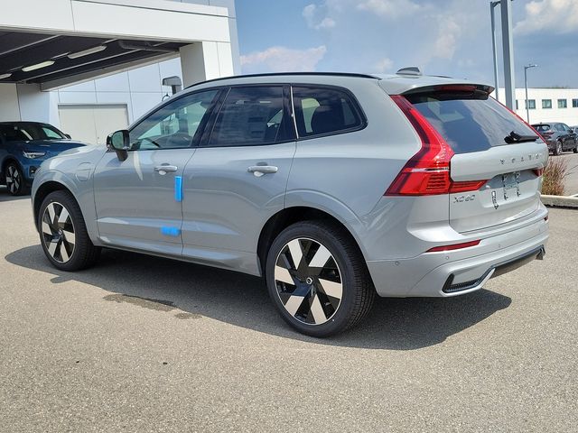 2025 Volvo XC60 Plug-In Hybrid Plus