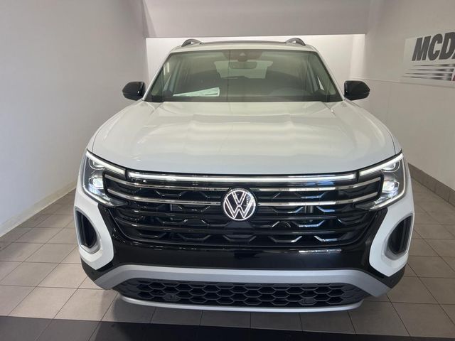 2025 Volkswagen Atlas 2.0T Peak Edition SE w/Technology