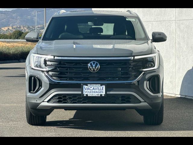 2025 Volkswagen Atlas Cross Sport 2.0T SEL