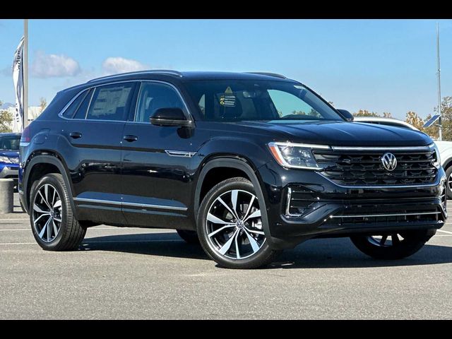 2025 Volkswagen Atlas Cross Sport 2.0T SEL Premium R-Line