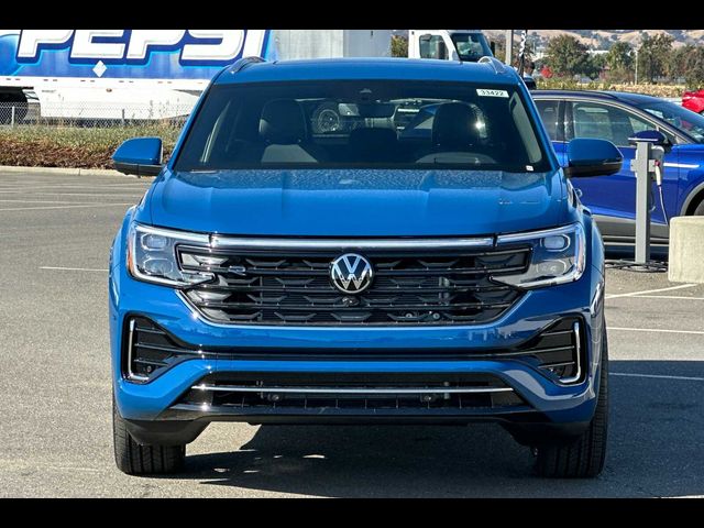 2025 Volkswagen Atlas Cross Sport 2.0T SEL Premium R-Line