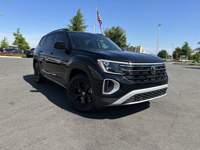 2025 Volkswagen Atlas 2.0T Peak Edition