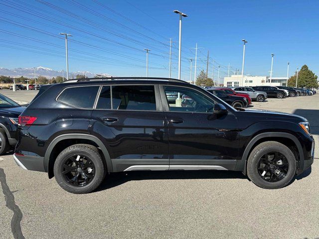 2025 Volkswagen Atlas 2.0T Peak Edition