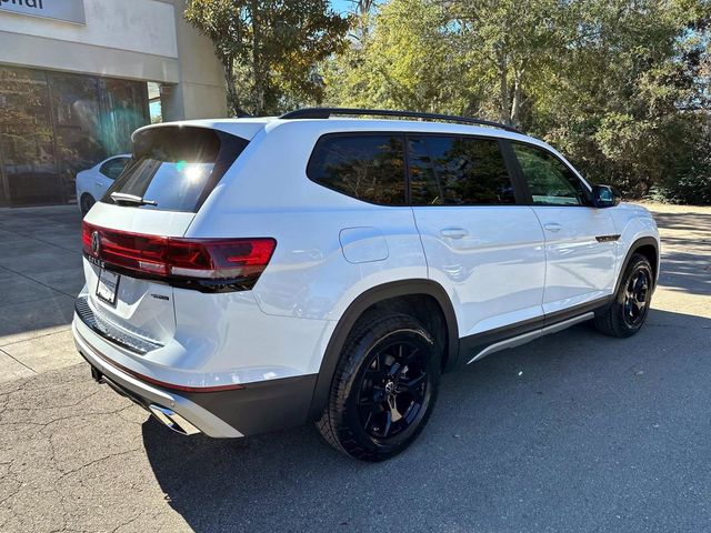 2025 Volkswagen Atlas 2.0T Peak Edition