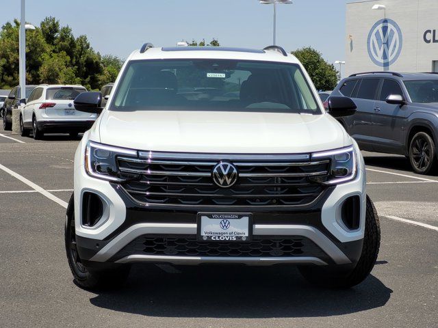 2025 Volkswagen Atlas 2.0T Peak Edition