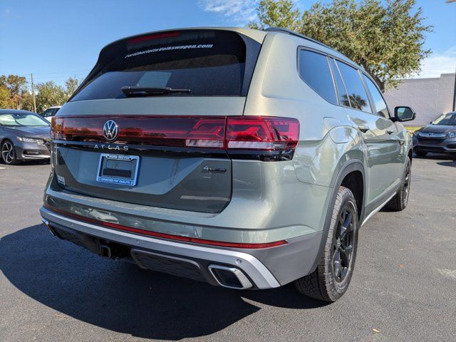 2025 Volkswagen Atlas 2.0T Peak Edition