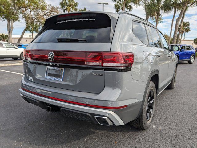 2025 Volkswagen Atlas 2.0T Peak Edition