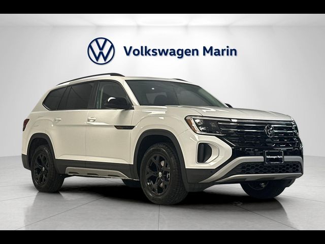 2025 Volkswagen Atlas 2.0T Peak Edition