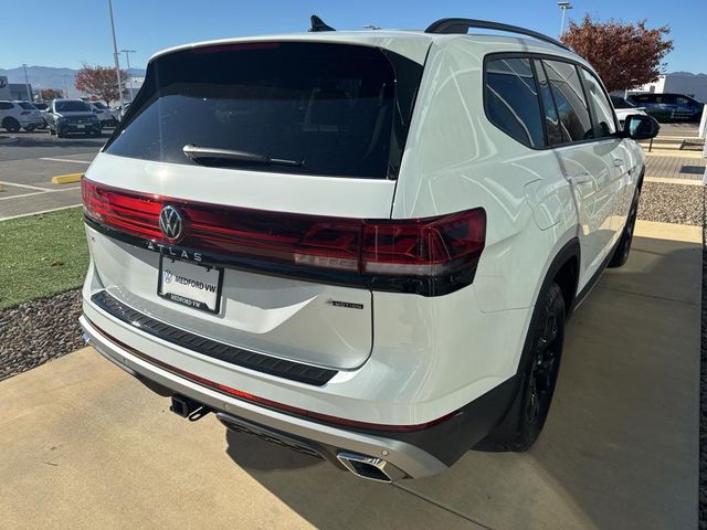 2025 Volkswagen Atlas 2.0T Peak Edition