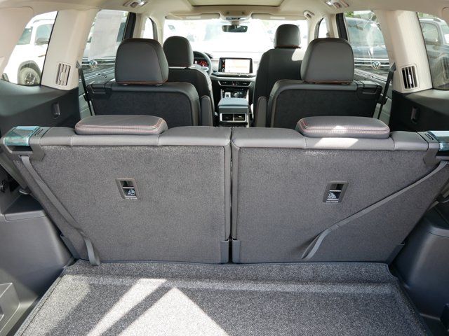 2025 Volkswagen Atlas 2.0T Peak Edition