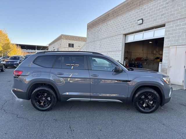 2025 Volkswagen Atlas 2.0T Peak Edition