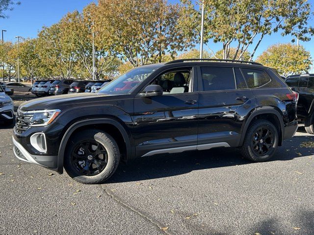 2025 Volkswagen Atlas 2.0T Peak Edition