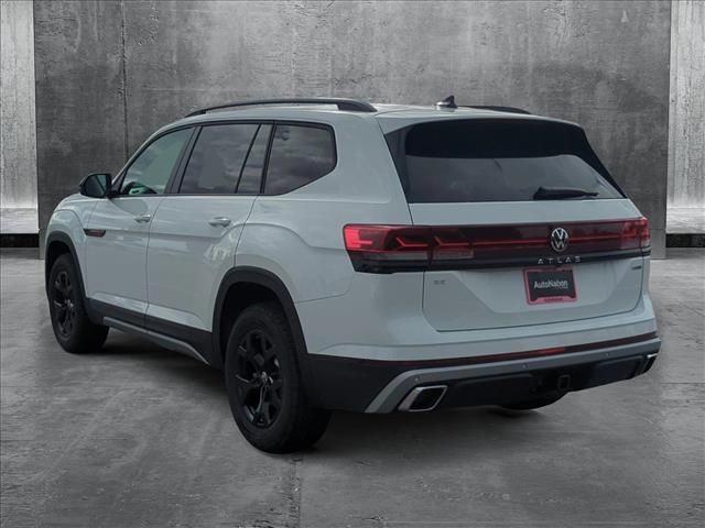 2025 Volkswagen Atlas 2.0T Peak Edition