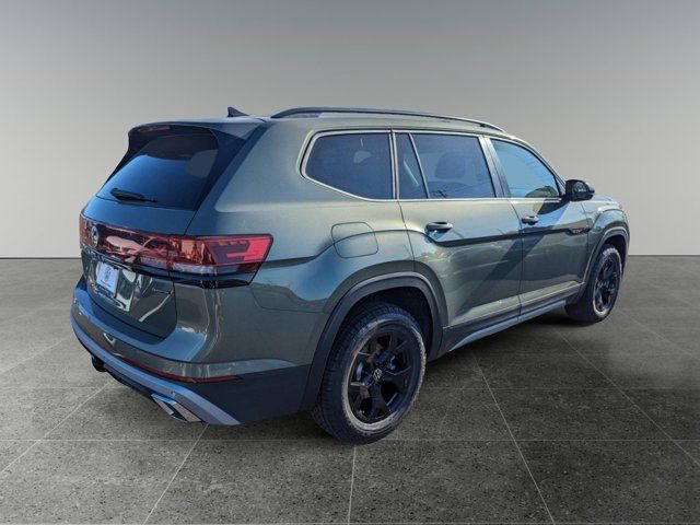 2025 Volkswagen Atlas 2.0T Peak Edition SE w/Technology