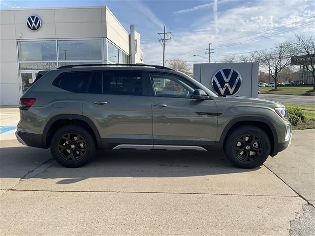 2025 Volkswagen Atlas 2.0T Peak Edition