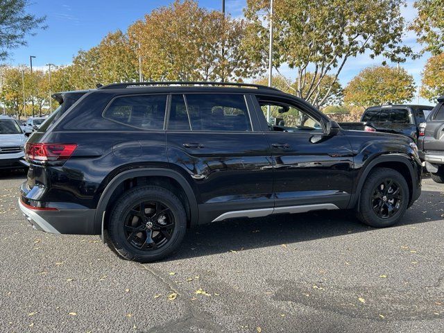 2025 Volkswagen Atlas 2.0T Peak Edition