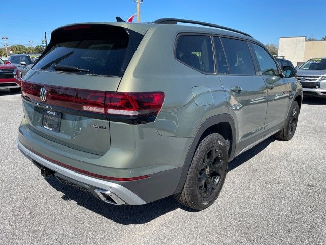 2025 Volkswagen Atlas 2.0T Peak Edition