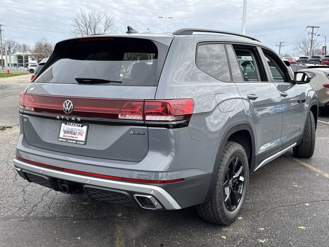 2025 Volkswagen Atlas 2.0T Peak Edition