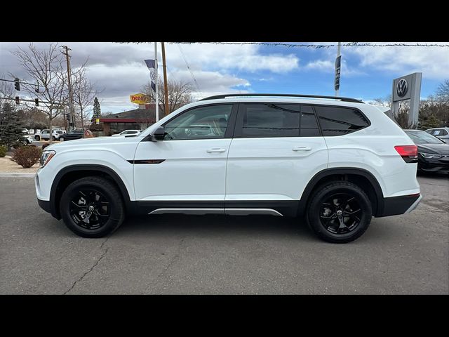 2025 Volkswagen Atlas 2.0T Peak Edition