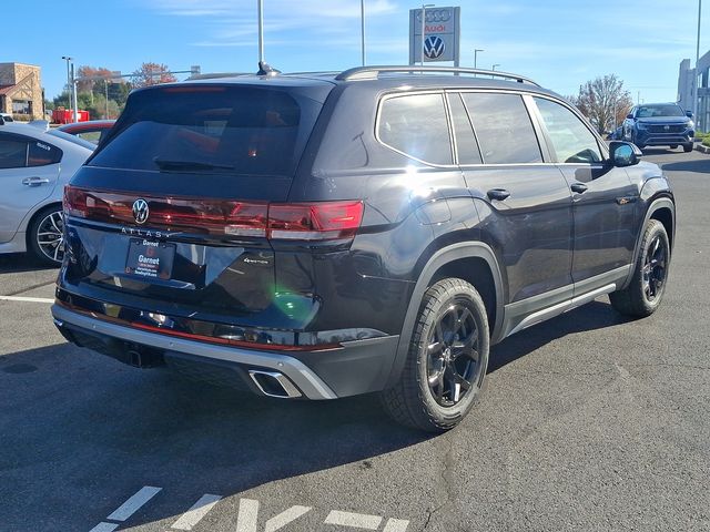 2025 Volkswagen Atlas 2.0T Peak Edition