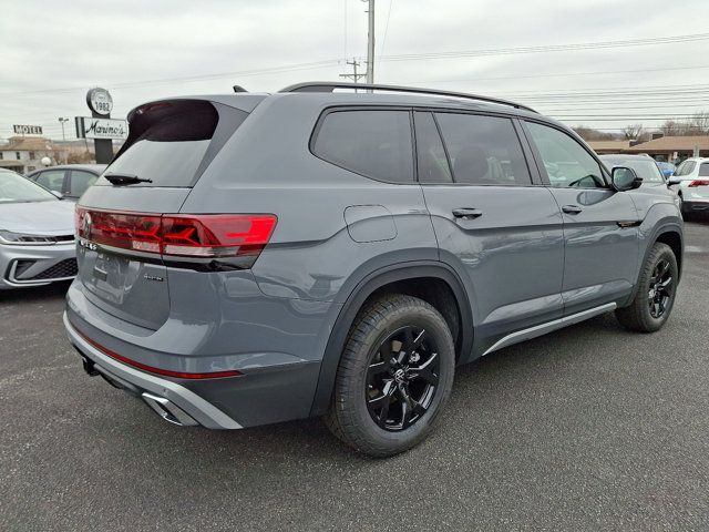 2025 Volkswagen Atlas 2.0T Peak Edition