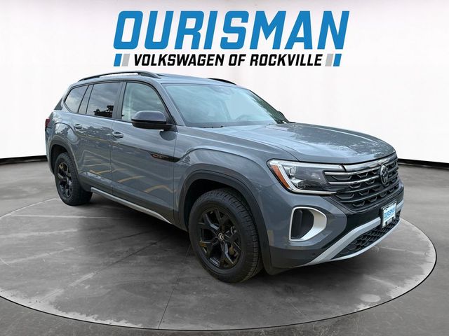 2025 Volkswagen Atlas 2.0T Peak Edition