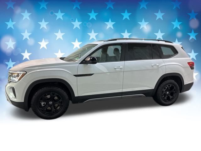 2025 Volkswagen Atlas 2.0T Peak Edition