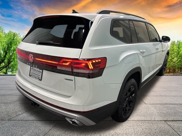 2025 Volkswagen Atlas 2.0T Peak Edition