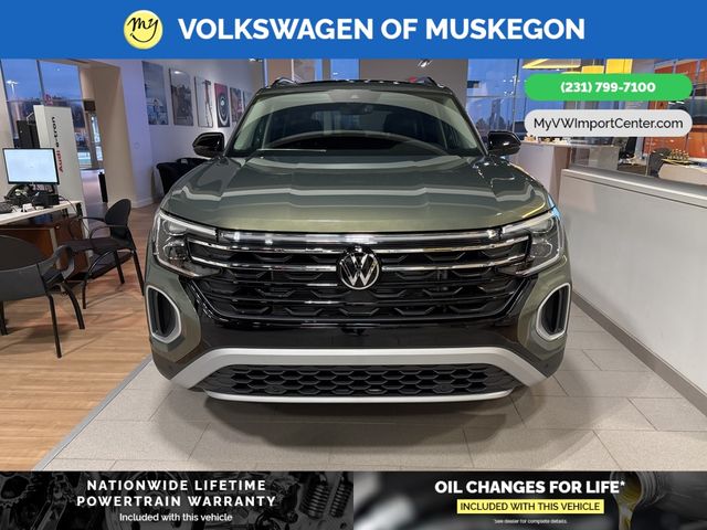 2025 Volkswagen Atlas 2.0T Peak Edition