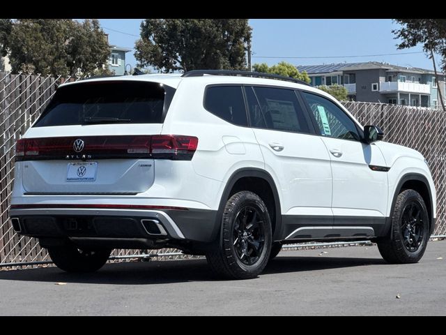 2025 Volkswagen Atlas 2.0T Peak Edition
