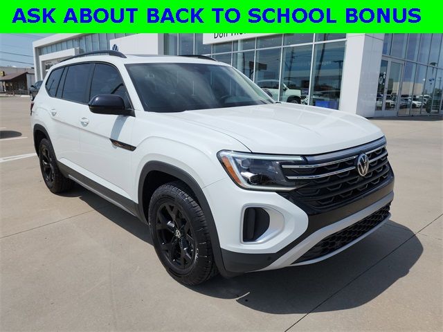 2025 Volkswagen Atlas 2.0T Peak Edition