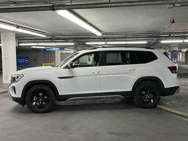2025 Volkswagen Atlas 2.0T Peak Edition