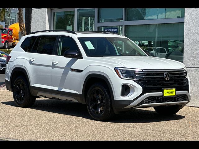 2025 Volkswagen Atlas 2.0T Peak Edition