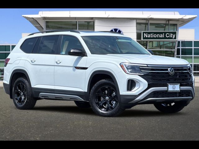 2025 Volkswagen Atlas 2.0T Peak Edition