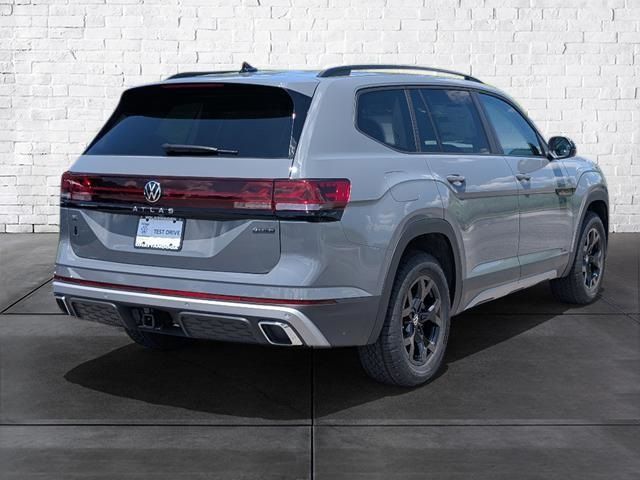 2025 Volkswagen Atlas 2.0T Peak Edition