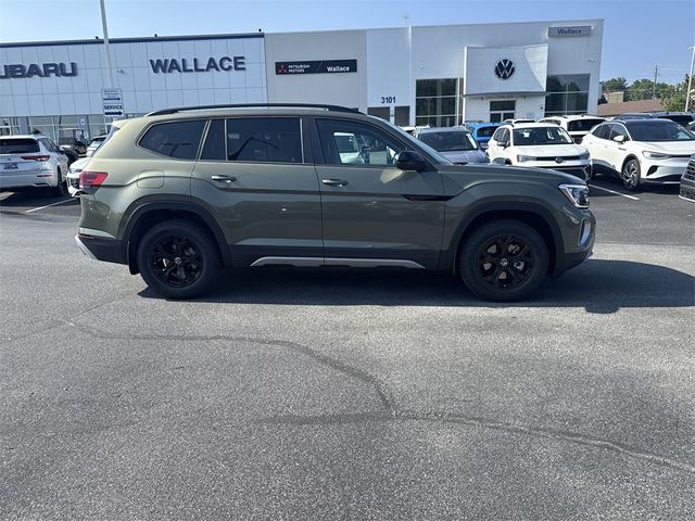 2025 Volkswagen Atlas 2.0T Peak Edition