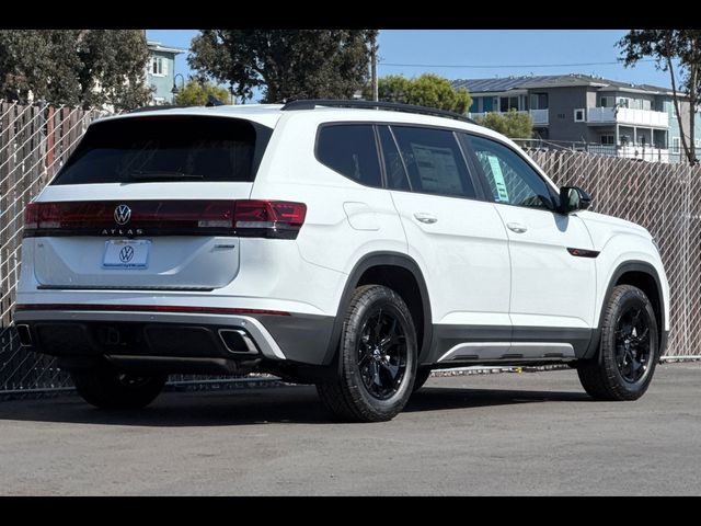 2025 Volkswagen Atlas 2.0T Peak Edition