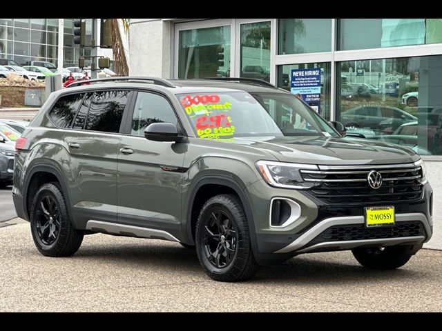 2025 Volkswagen Atlas 2.0T Peak Edition